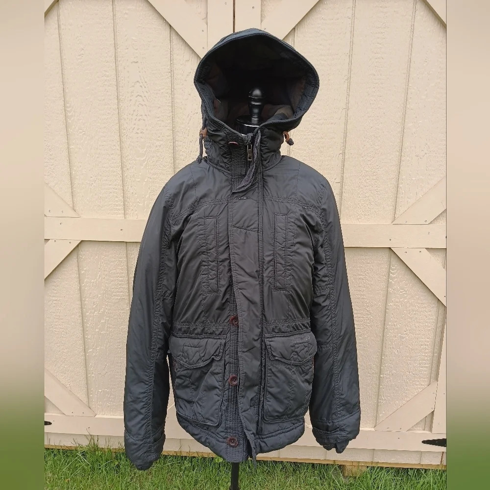 Ruehl NO. 925 Kempton Jacket. Men's Size Large  Quilted Black